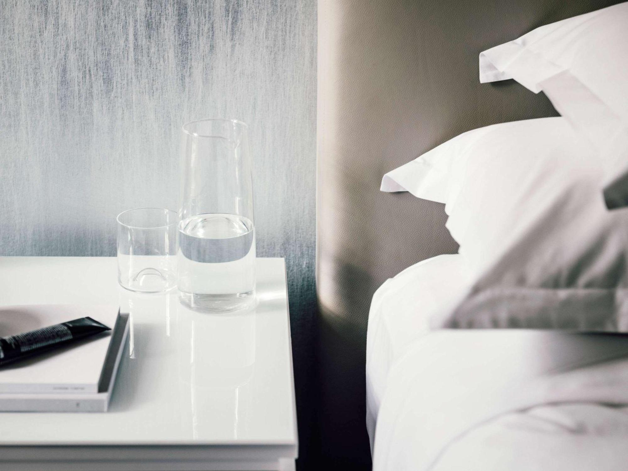 The Como Melbourne Exterior foto A room at the hotel