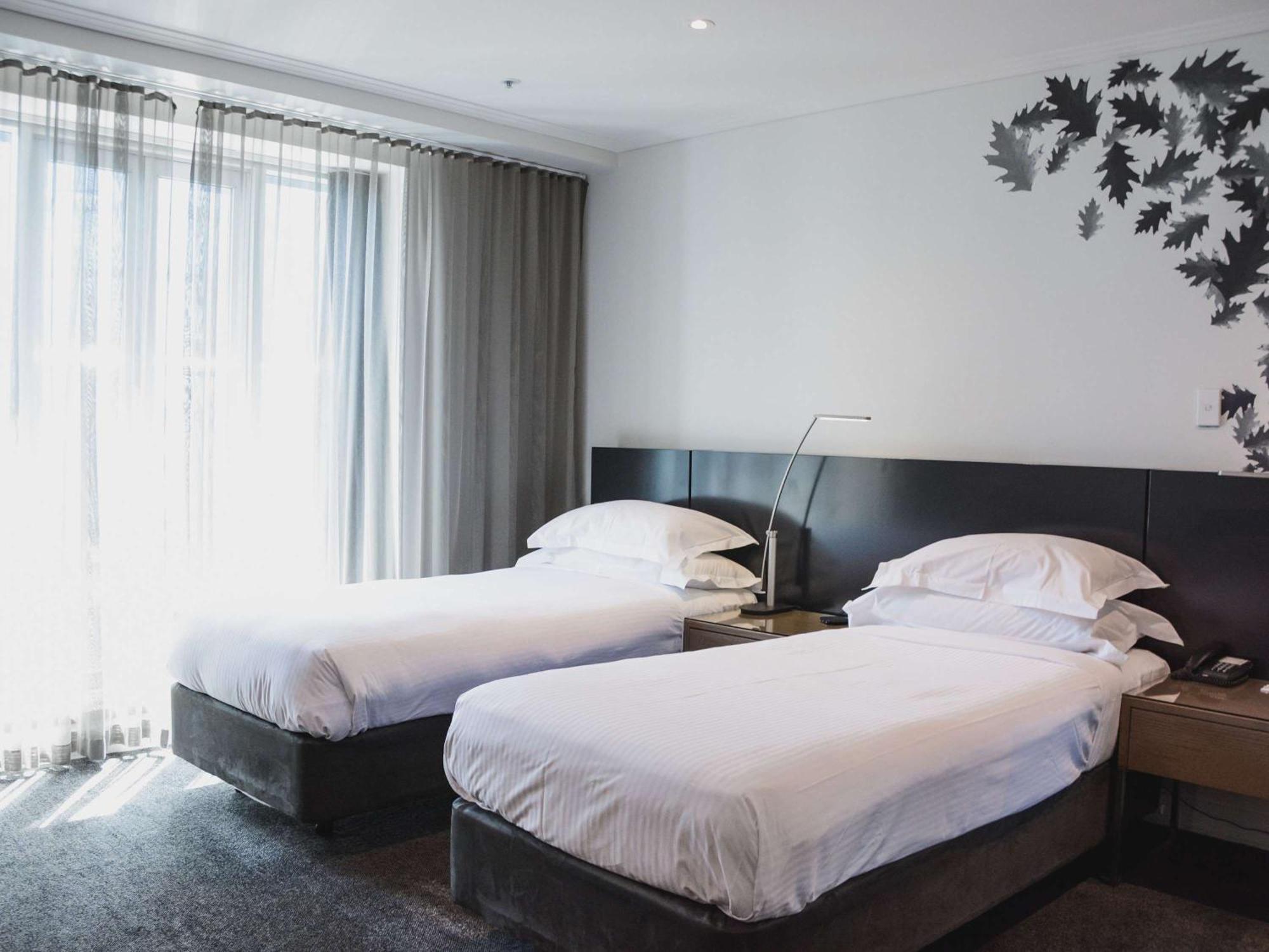 The Como Melbourne Exterior foto A room at the hotel